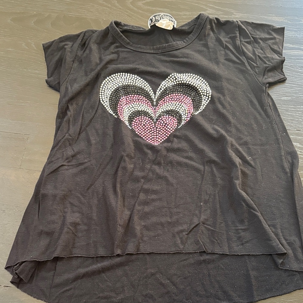Stylish Black Heart Embellished kidsTee